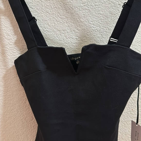 NWT Black V neck size Small Bodysuit!!! - Picture 4 of 6